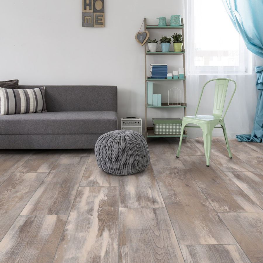 rv819_dub hella tmavy_rooms_suite_4 rv819_dub hella tmavy_rooms_suite_laminatova podlaha